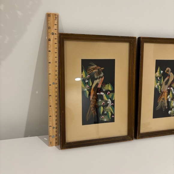 Vintage Mexican bird feather art paintings wood frames SET OF TWO 10.75" X 7.5" - Picture 12 of 13
